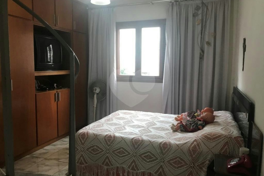 Sobrado à venda com 3 suítes em Santana, São Paulo, SP