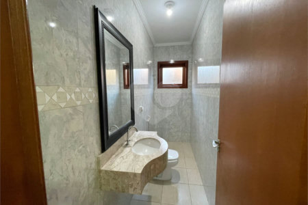 Casa para alugar com 3 suítes no condomínio Bosque de Grevilea, Vinhedo - SP