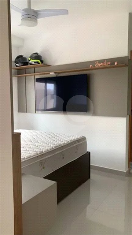 Apartamento à venda com 3 quartos, sendo 1 suíte, em Jardim Petrópolis, São José dos Campos, SP