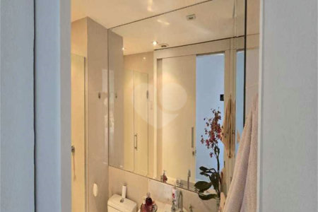 Apartamento à venda com 2 quartos, sendo 1 suíte,  em Vila Gertrudes, São Paulo, SP