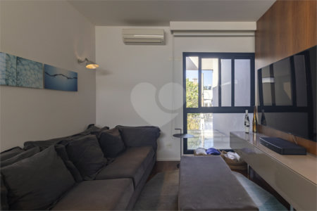 Casa à venda com 3 suítes em Jardim Luzitânia, São Paulo, SP