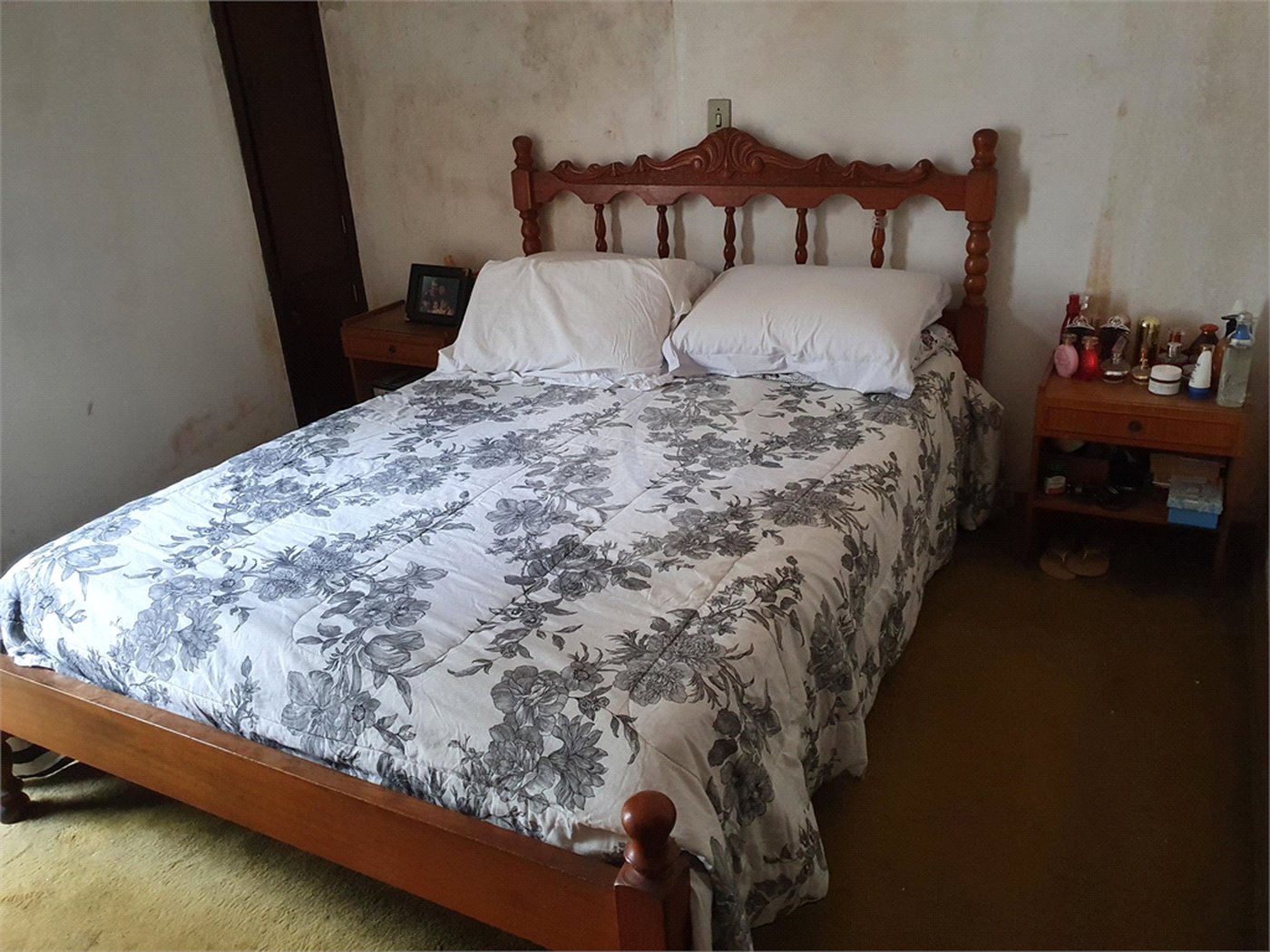 Casa à venda com 5 quartos, sendo 1 suíte, em Vila Romana, São Paulo, SP