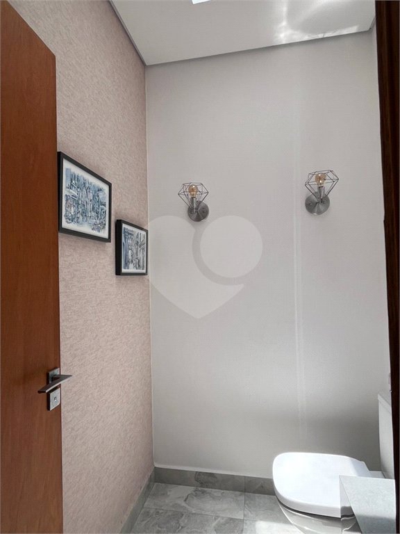 Casa à venda com 3 quartos, sendo 1 suíte, no condomínio Cond Laguna, Indaiatuba - SP