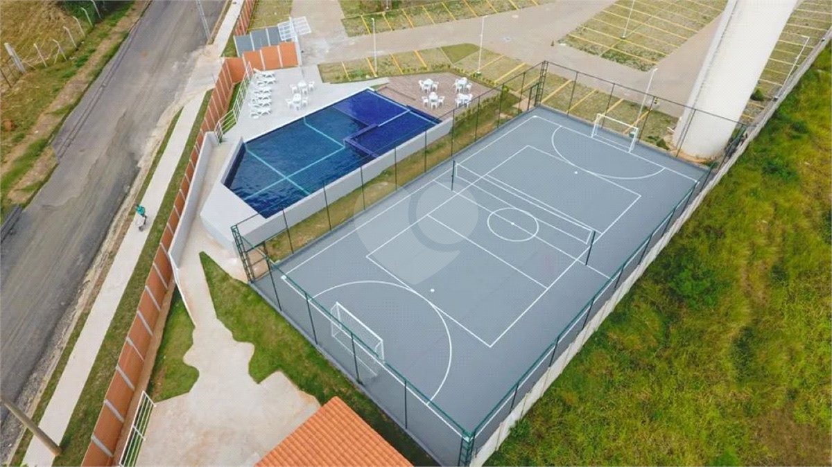 Apartamento à venda com 2 quartos em Parque Residencial Célia Maria, Porto Feliz, SP