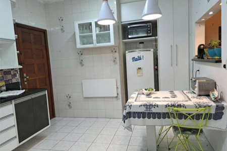 Apartamento com 3 dormitórios à venda, 97 m² por R$ 675.000,00 - Itararé - São Vicente/SP