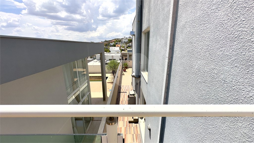 Casa à venda com 5 quartos, sendo 3 suítes, no condomínio Residencial Helvetia Park, Indaiatuba - SP