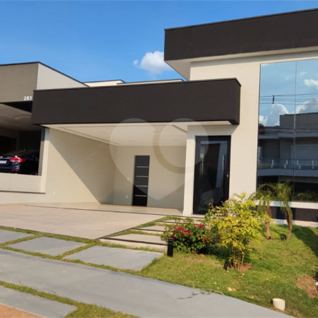 Casa à venda com 3 suítes no condomínio Residencial Viena, Indaiatuba - SP