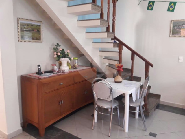 Sobrado à venda com 3 quartos, sendo 1 suíte,  em Parque Novo Mundo, São Paulo, SP