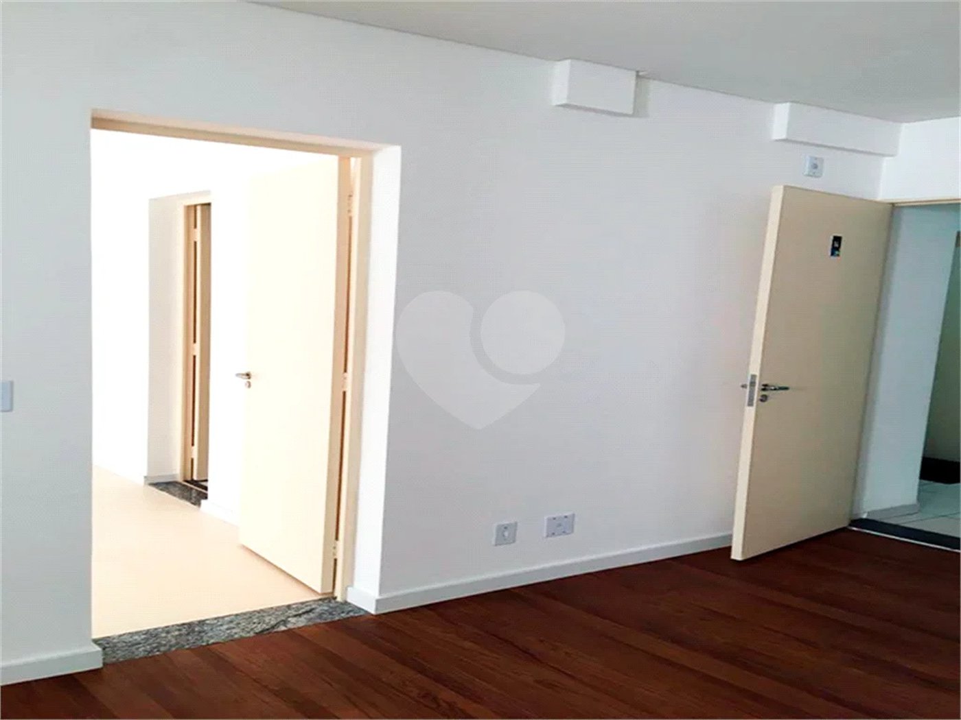 Apartamento em excelente localização na Av. Ipiranga Centro de São Paulo