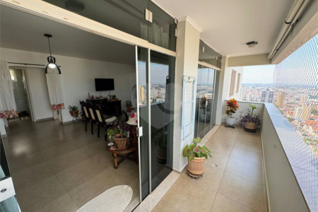 Apartamento com cobertura á venda no Parque Santa Monica - São Carlos/SP