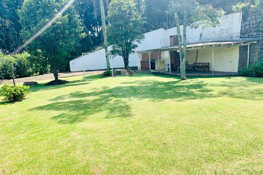 Casa Térrea à venda com 4 quartos, sendo 1 suíte, em Serra da Cantareira, Mairiporã, SP