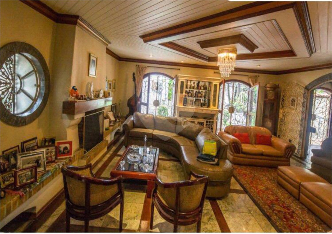 Casa à venda com 4 quartos, sendo 2 suítes, em Brooklin Velho, São Paulo, SP