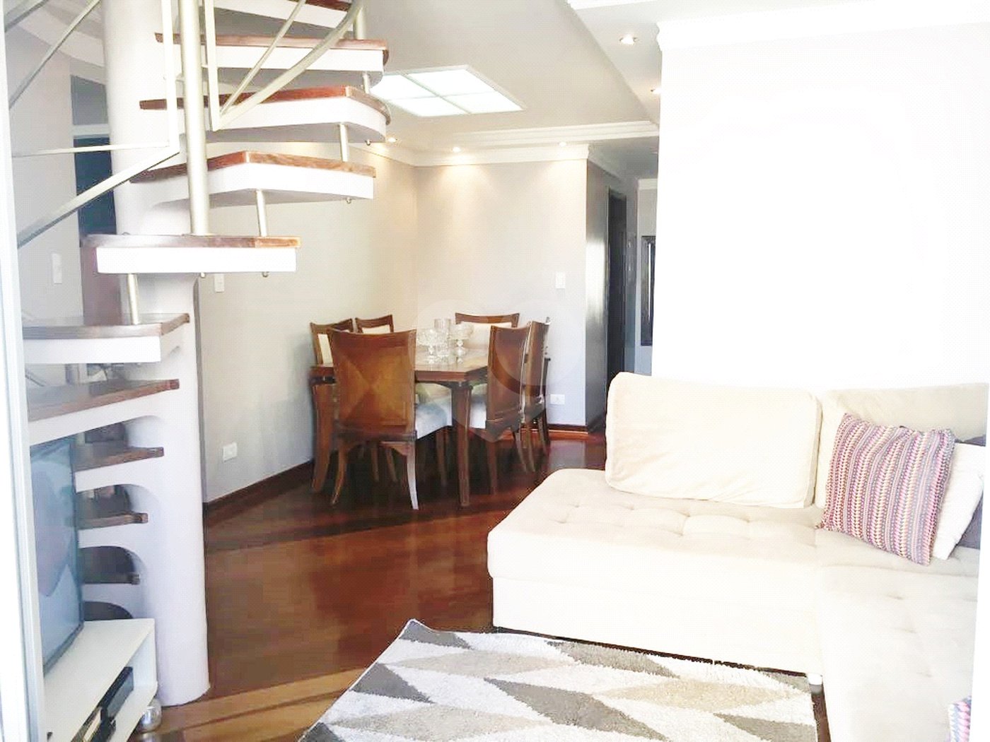 Cobertura à venda com 3 quartos, sendo 1 suíte, em Vila Guilherme, São Paulo, SP