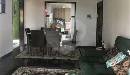 Casa à venda com 5 quartos, sendo 2 suítes,  em Parque Continental Ii, Guarulhos, SP