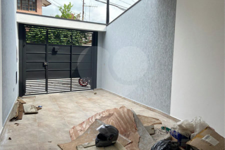 Sobrado à venda com 3 quartos, sendo 1 suíte, em Vila Medeiros, São Paulo, SP