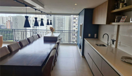 Apartamento à venda com 3 suítes em Vila Suzana, São Paulo, SP