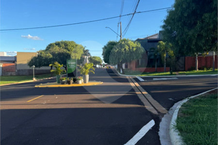 Terreno à venda no condomínio Altos do Jaraguá, Araraquara - SP