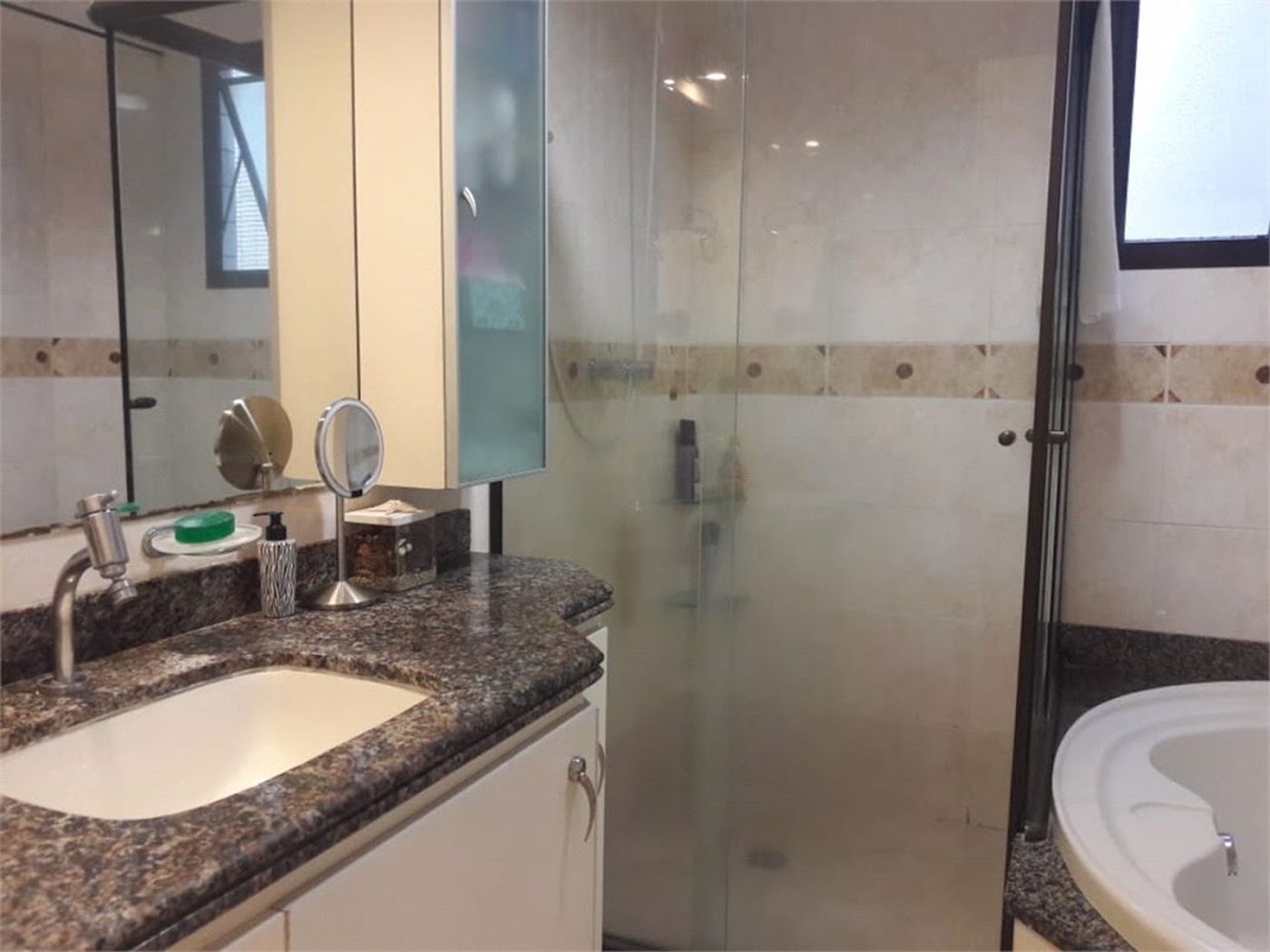 Apartamento Residencial à venda, Gonzaga, Santos - AP0854.