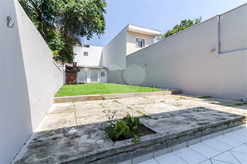 Casa à venda com 3 quartos, sendo 1 suíte,  em Brooklin Paulista, São Paulo, SP