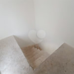 Apartamento à venda com 2 quartos, sendo 1 suíte, em Bairro do Cambará, São Roque, SP