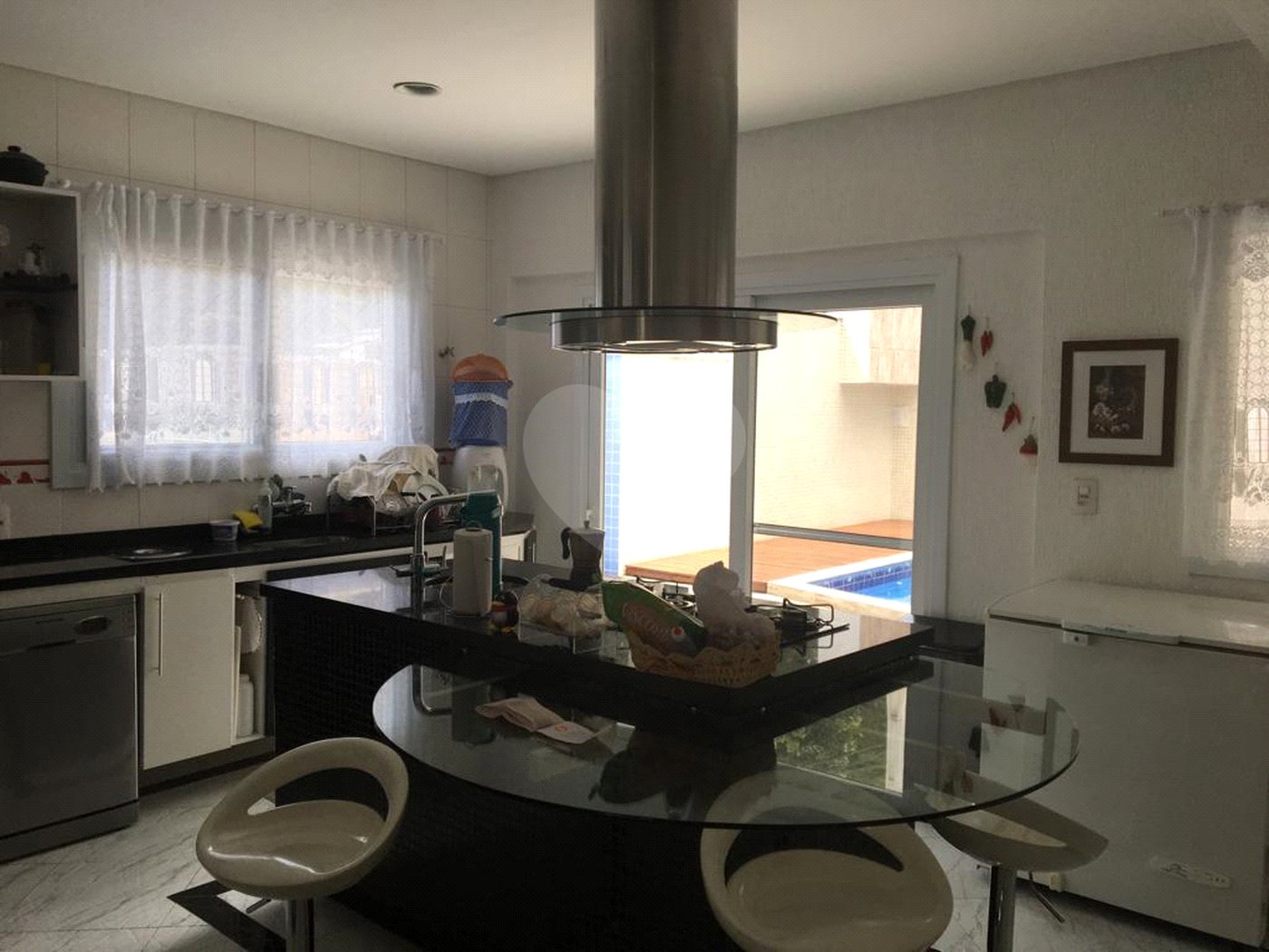 Casa à venda com 3 suítes no condomínio Aruã, Mogi das Cruzes - SP