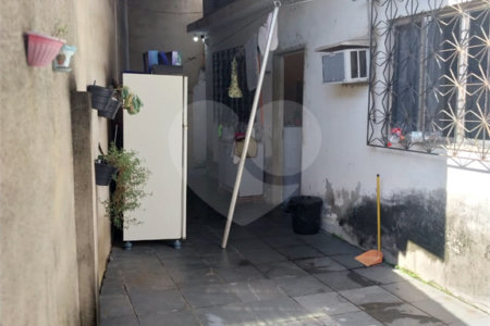 Casa à venda com 2 quartos, sendo 1 suíte, em Campo Grande, Rio de Janeiro, RJ