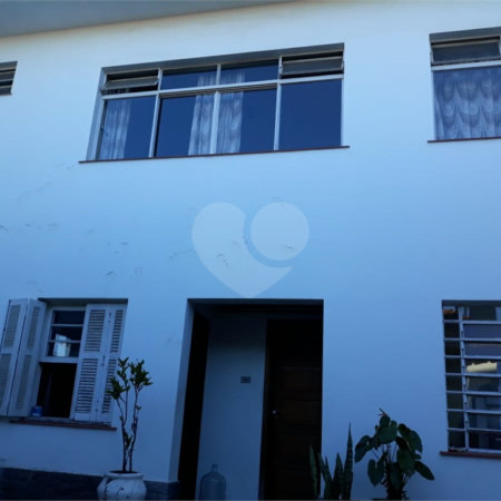 Casa à venda com 4 quartos, sendo 2 suítes, em Vila Paulicéia, São Paulo, SP