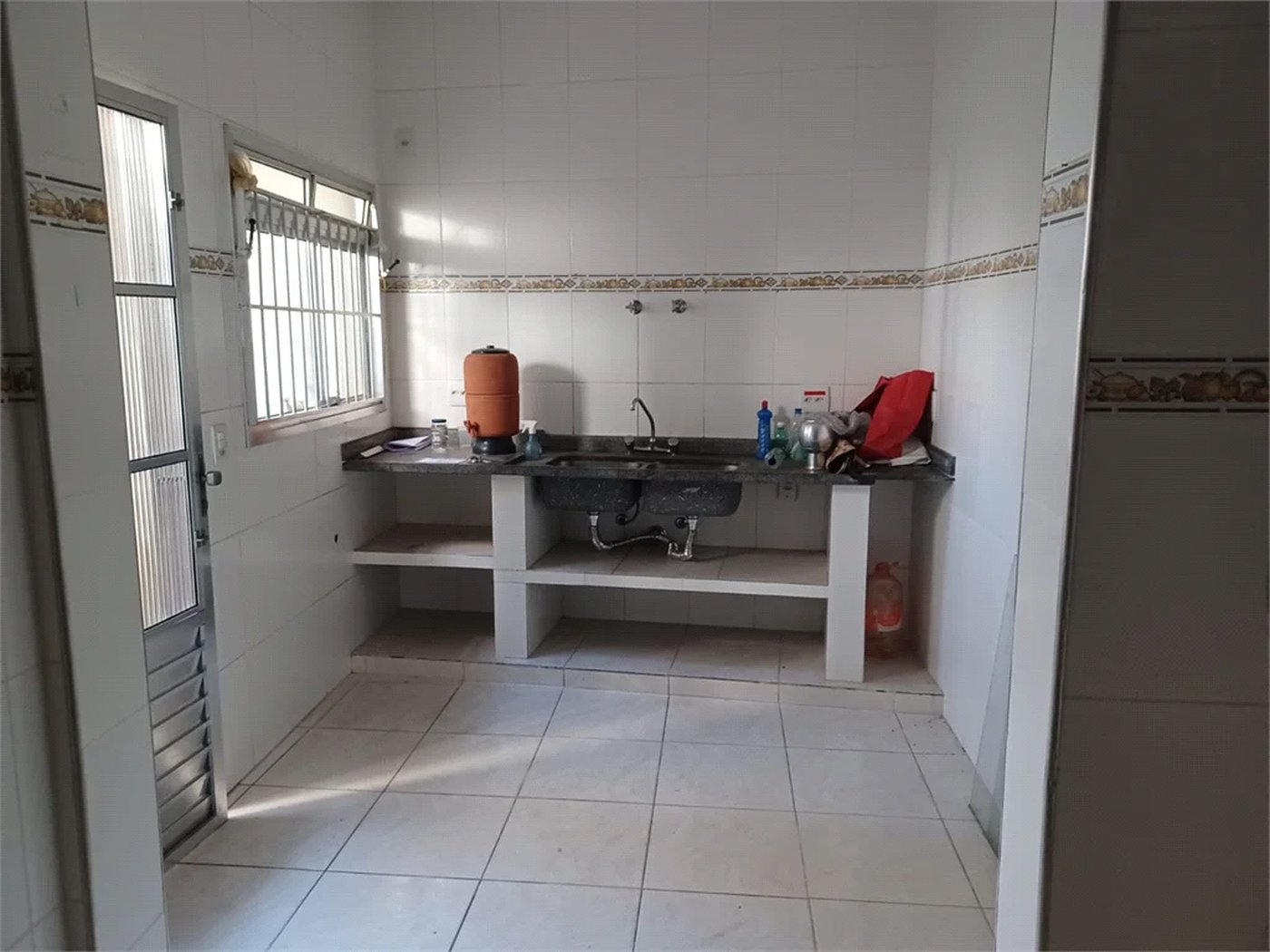 Casa à venda com 2 quartos em Vila Ipojuca, São Paulo, SP