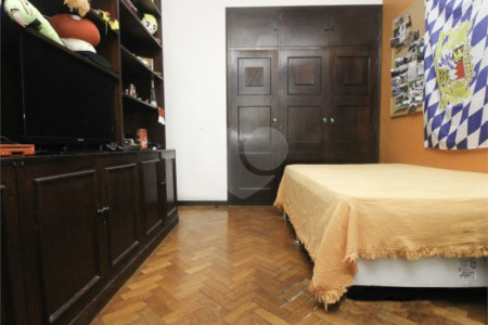 Apartamento à venda com 4 quartos, sendo 1 suíte, em Tijuca, Rio de Janeiro, RJ