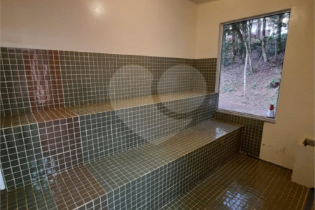 Casa à venda com 3 suítes no condomínio Ecovillagio, São Roque - SP