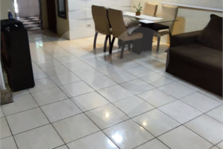 Casa à venda com 3 quartos, sendo 1 suíte, em Campo Grande, Rio de Janeiro, RJ