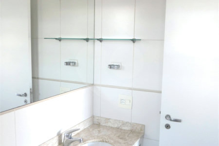 Apartamento para alugar com 3 quartos, sendo 1 suíte, em Vila Olímpia, São Paulo, SP
