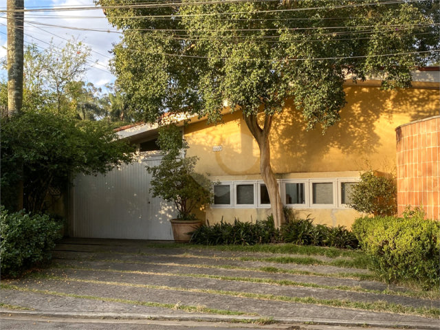 Casa de Vila à venda com 5 quartos, sendo 4 suítes,  em Chácara Santo Antônio, São Paulo, SP