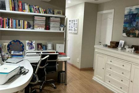Apartamento à venda com 4 suítes em Real Parque, São Paulo, SP