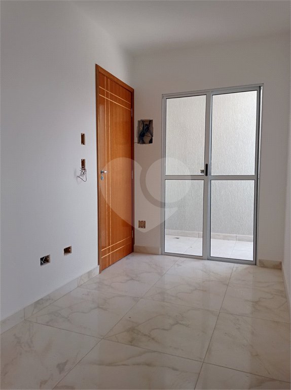 Casa à venda com 1 quarto no condomínio Regina, São Paulo - SP