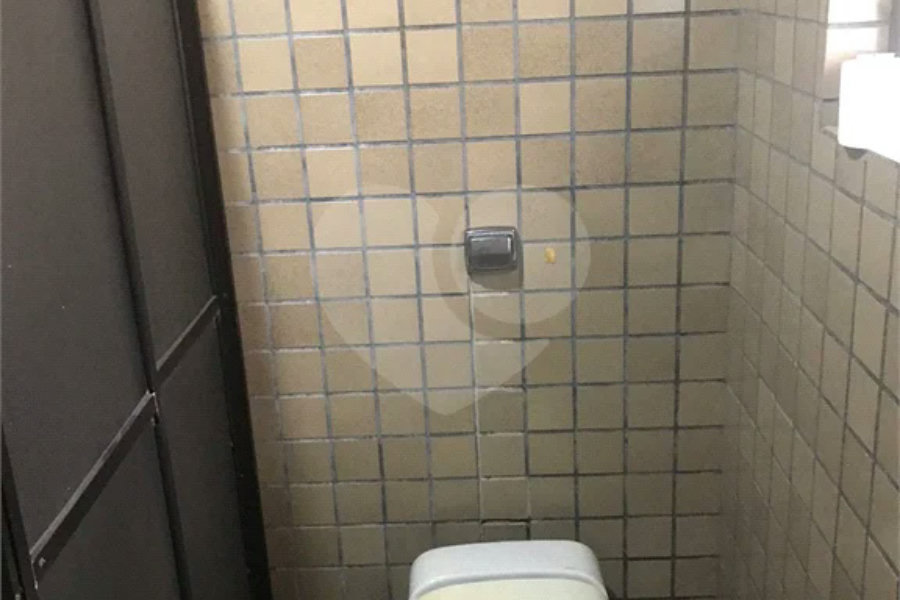 Sobrado à venda com 5 quartos, sendo 1 suíte, em Tremembé, São Paulo, SP