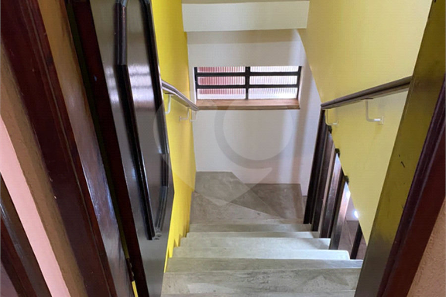 Sobrado à venda com 3 quartos, sendo 1 suíte,  em Santana, São Paulo, SP