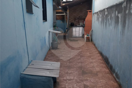 Casa à venda com 3 quartos, sendo 1 suíte, em Campo Grande, Rio de Janeiro, RJ