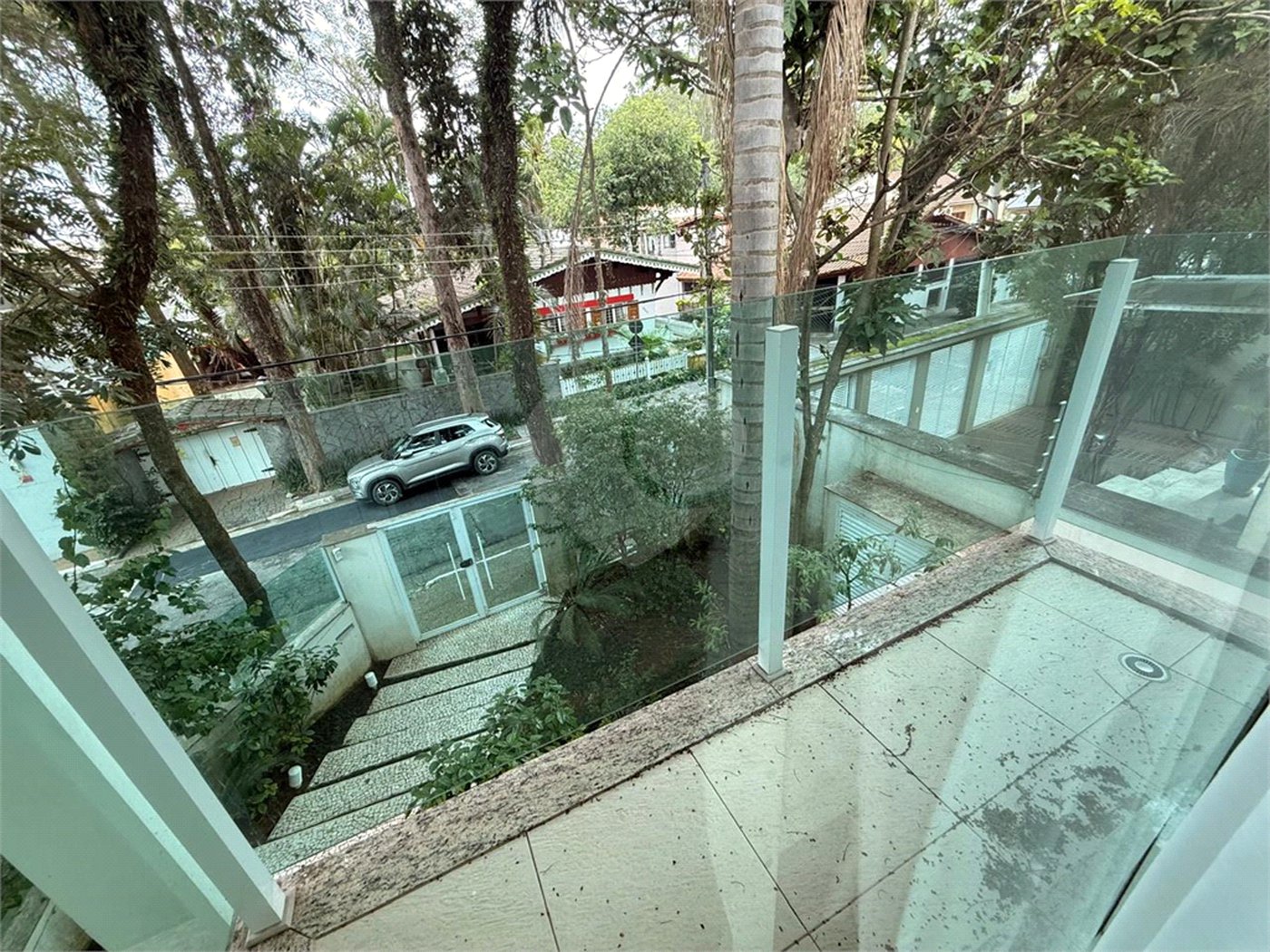 Sobrado à venda com 4 suítes em Jardim Floresta, São Paulo, SP