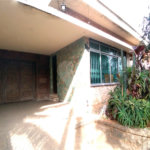 Sobrado à venda com 3 quartos em Bosque da Saúde, São Paulo, SP