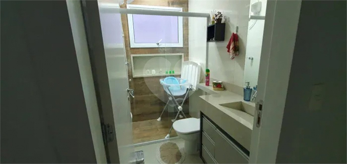 CASA A VENDA, 98M², 3 DORMITORIOS,2 BANHEIROS, 2 VAGAS GARAGEM, BAIRRO NOVO HORIZONTE SÃO JOSÉ DOS C
