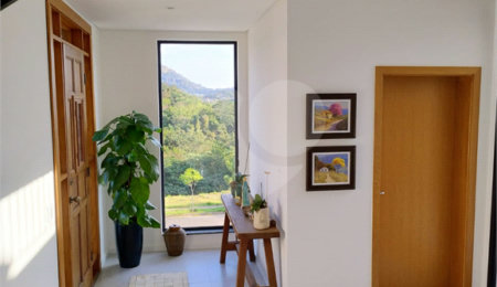 Casa à venda ou para alugar com 4 suítes no condomínio Itaporã, Atibaia - SP