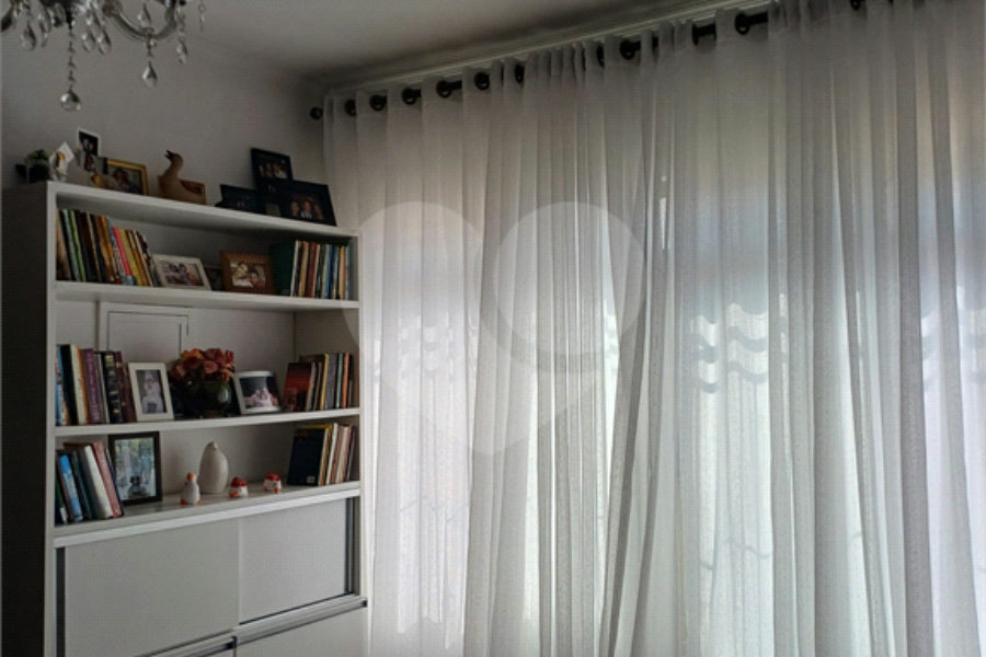 Sobrado à venda com 3 quartos, sendo 1 suíte, em Vila Guilherme, São Paulo, SP