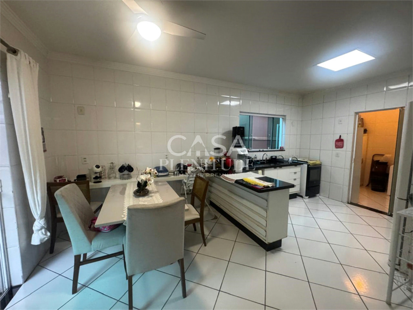 Casa em condomínio à venda com 3 suítes em Parque Residencial Villa dos Inglezes, Sorocaba, SP