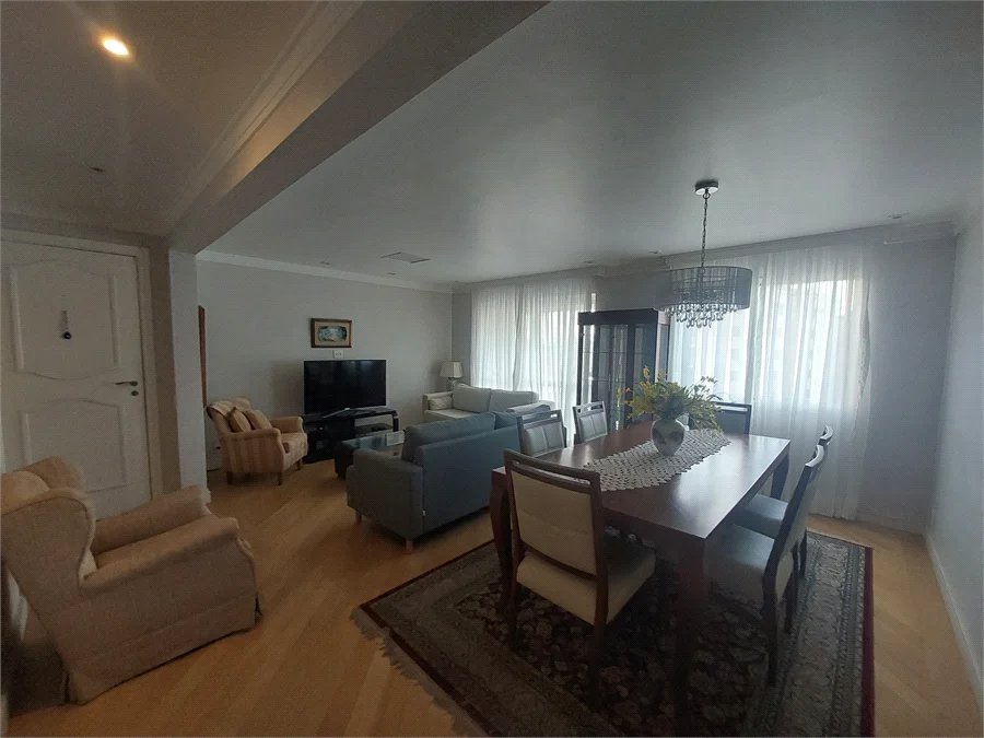 Apartamento à venda com 3 quartos, sendo 2 suítes,  em Cidade São Francisco, São Paulo, SP
