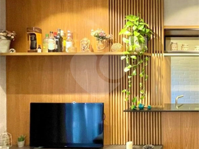 Apartamento à venda com 3 quartos, sendo 1 suíte,  em Vila Guilherme, São Paulo, SP