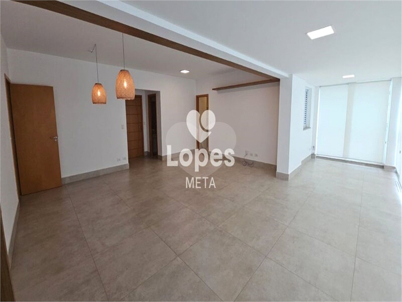 Apartamento à venda com 4 suítes em Parque Residencial Aquarius, São José dos Campos, SP