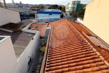 Casa à venda com 3 quartos, sendo 1 suíte, em Vila Barcelona, Sorocaba, SP