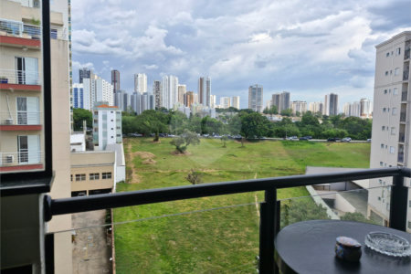 Apartamento à venda com 2 quartos, sendo 1 suíte,  em Parque Campolim, Sorocaba, SP
