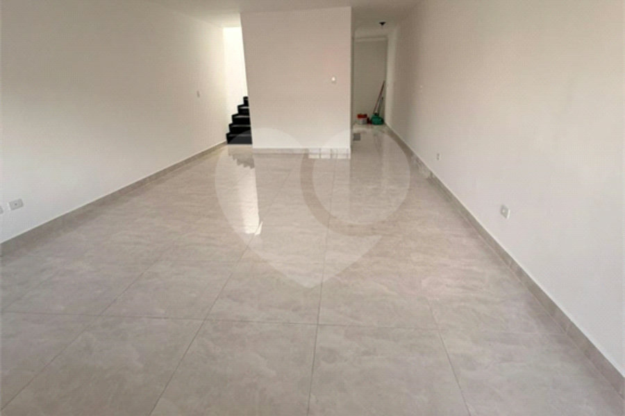 Casa à venda ou para alugar com 3 quartos, sendo 1 suíte, em Parada Inglesa, São Paulo, SP